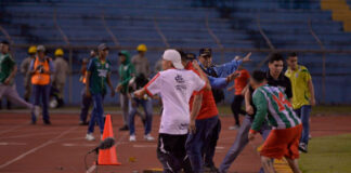 Sancionan con cuatro juegos a puerta cerrada y una multa de L 30 mil a Marathón tras zafarrancho entre barras donde murió una menor