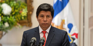 El Congreso de Perú aprueba acusar al expresidente Castillo por corrupción