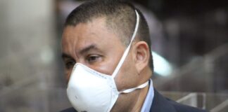 Hay un complicado panorama para elegir la CSJ este viernes, señala el diputado Carlos Umaña