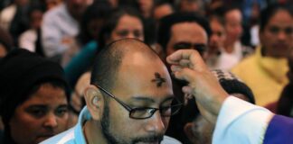 Feligresía católica inicia la Cuaresma en señal de arrepentimiento con el Miércoles de Ceniza