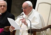 El Papa Francisco dice que los «comportamientos» de miembros de la Iglesia dañan su eficacia