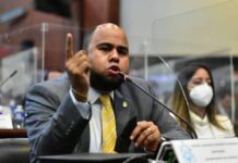 Jefe de bancada de Libre, Rafael Sarmiento asegura que es mentira que el partido esté buscando imposiciones en la elección de la CSJ