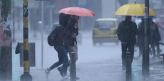 Desplazamiento de una onda tropical y vaguada provocan más lluvias sobre el país