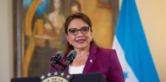La presidenta de Honduras viajó a España en visita oficial