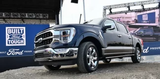 Ford producirá 500.000 camionetas eléctricas al año en nueva planta en EE. UU.