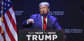 Donald Trump asegura ser el único candidato que puede salvar a su país de una Tercera Guerra Mundial