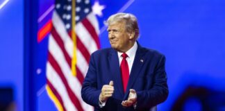 Trump confirma la fractura del Partido Republicano en foro hecho a su medida