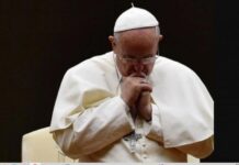 El papa pide rezos por los migrantes muertos en el incendio en Ciudad Juárez