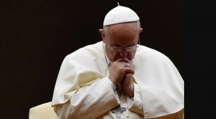 El papa pide rezos por los migrantes muertos en el incendio en Ciudad Juárez