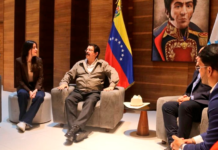 Asesor presidencial Manuel Zelaya llega a Venezuela para participar en «Foro del Pensamiento Bolivariano»
