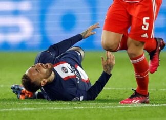 Neymar se operará el tobillo derecho y es baja para lo que queda de temporada