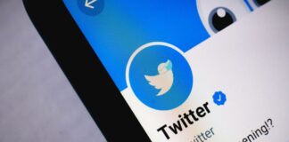 Elon Musk sustituirá el pajarito azul de Twitter por una X