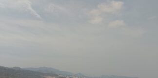 Las condiciones secas y bruma de humo persisten sobre el territorio nacional