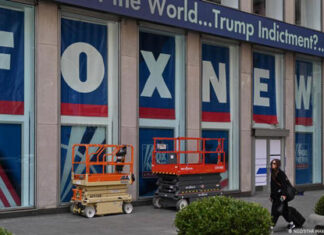 Fox paga 787 millones para evitar juicio por mentiras sobre fraude electoral