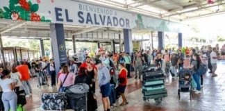 Más de 22 mil hondureños visitaron El Salvador durante la Semana Santa, representando un 71 % más que en el 2022