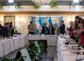 Esta semana continuarán las sesiones con el Gabinete de Gobierno para hacer evaluaciones y abordar el tema de la CICIH