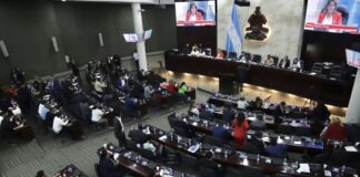 El Congreso Nacional recibe y nombra una comisión de dictamen sobre la Ley de Justicia Tributaria