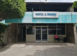 Hospital progreseño cumple un mes tomado por campesinos afines a Libre