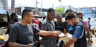 Migrantes se preparan en sur de México para salir en «viacrucis» a la capital