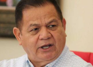 Romeo Vázquez señala que «Respeto a la doctora Julissa Villanueva, pero su área es otra»