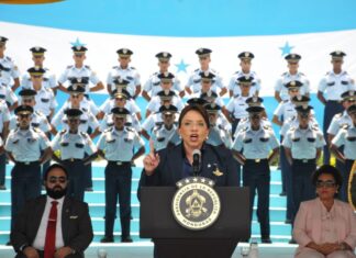 Presidenta hondureña denuncia «conspiración» para desestabilizar su Gobierno