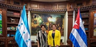 Presidenta de Honduras recibe a la ministra de Educación de Cuba