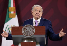López Obrador «va a esperar» la investigación contra el titular de Migración