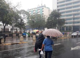 El ingreso de humedad proveniente del Caribe y del Pacífico dejará lluvias con actividad eléctrica en el territorio nacional