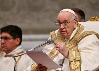 El papa pide dar plena confianza a las mujeres, «muchas veces subestimadas»
