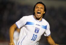 El adiós de Julio Cesar «Rambo» de León a los 43 años luego de jugar en 26 equipos de 7 países