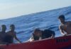 Cuatro tripulantes rescatados y dos desaparecidos al naufragar barco carguero en Islas de Bahía