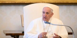 Papa Francisco: Los escándalos financieros dañan la credibilidad de la Iglesia
