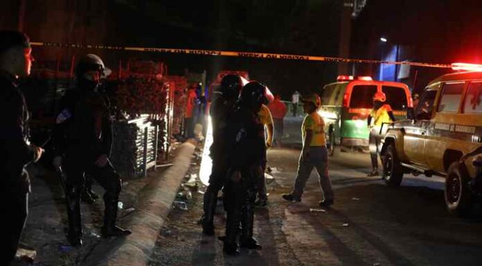 Club Olimpia Deportivo lamenta la muerte de 12 personas en estampida en estadio de El Salvador
