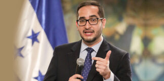 Eliminar incentivos en algunas industrias podría perjudicar una cuarta parte de la economía, advierte diputado del PN