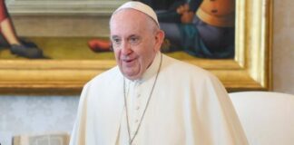 El papa Francisco tuvo que suspender su agenda de este viernes por tener fiebre