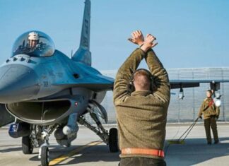 Joe Biden confirma que EE. UU. entrenará a pilotos ucranianos en el manejo de cazas F-16