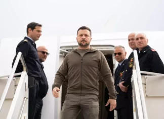 Zelenski llega al Vaticano para reunirse con el papa Francisco