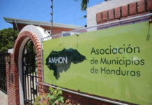 Alcaldes del PN piden a las autoridades de la Amhon que dejen de utilizar la organización para posturas personales