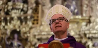 Alejarse de la soberbia de un solo idioma y acoger el lenguaje de la esperanza, pide monseñor Nácher