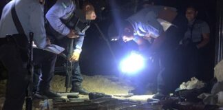 Decomisan en la capital un fuerte arsenal de armas de guerra vinculado a la pandilla 18