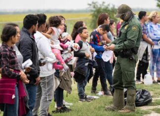 Más de 121,000 centroamericanos aprehendidos en EE. UU. y México en primer trimestre 2023