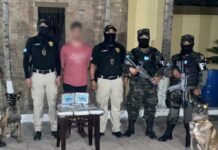 Agentes de la ATIC incautan 11 kilos de supuesta cocaína en La Entrada, Copán