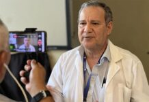 Médicos hondureños saludan con tristeza fin de la emergencia por la covid al recordar a sus colegas fallecidos