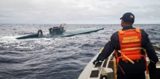 Incautan el semisumergible de mayor dimensión que ha navegado con drogas en Colombia