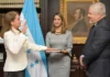 Juramentan a Sonia Leticia Cruz como embajadora en República Dominicana
