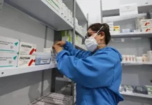 Advierten que la crisis por desabastecimiento de medicamentos continuará por dos meses más en el país