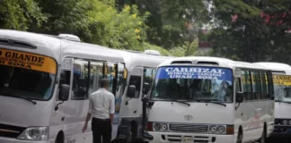 Transportistas amenazan con hacer un aumento de tarifas si no les pagan el subsidio de transporte