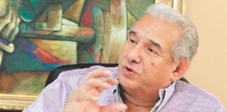 Olban Valladares señala que «A la presidenta Castro le están comiendo el mandado, usurpando funciones y la dejarán sola»