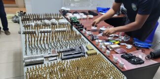 Policía Nacional decomisa droga, municiones y pasamontañas en “cárcel de máxima seguridad” La Tolva