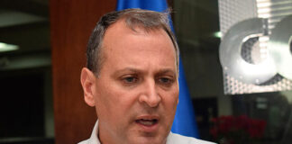 Luis Larach dice que «Ojalá no haya manipulación en la elección del Fiscal General y Adjunto»